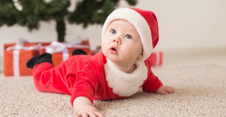 9 sennych wskazówek na Święta z niemowlakiem